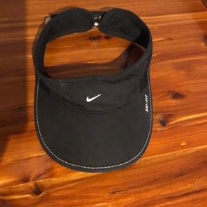 Nike Dry-fit visor black